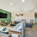 Casa Nostra 타비라