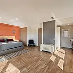 Casa Nostra *