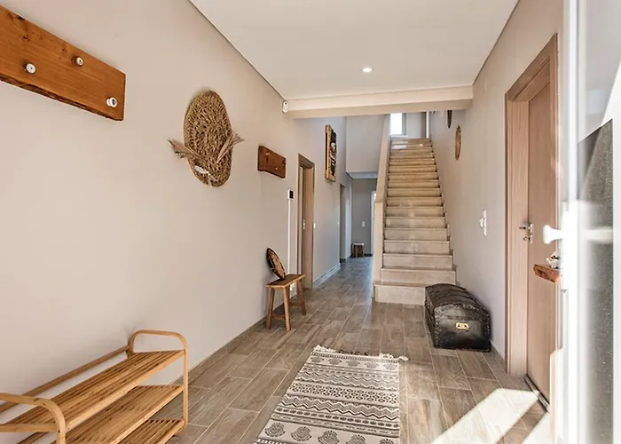 Casa Nostra 塔维拉