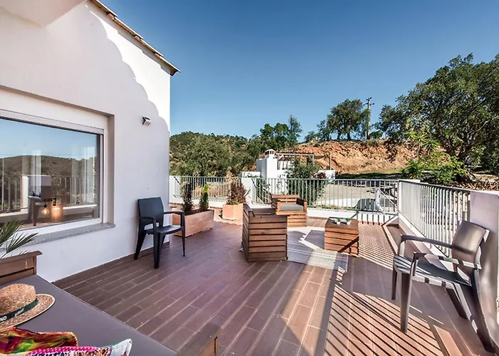 Casa Nostra 빌라 타비라